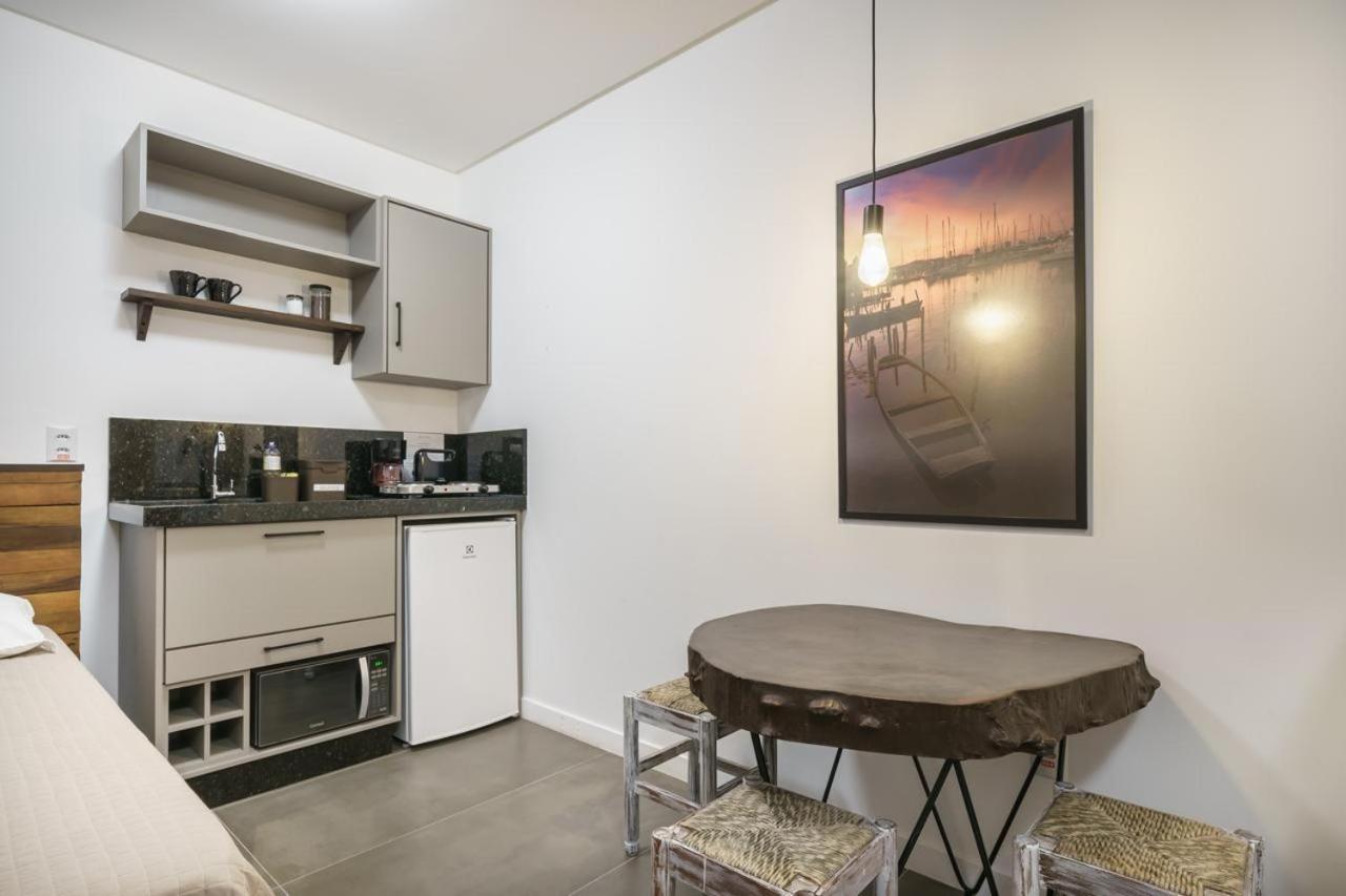 Banzai Brava Suites Итажаи Экстерьер фото