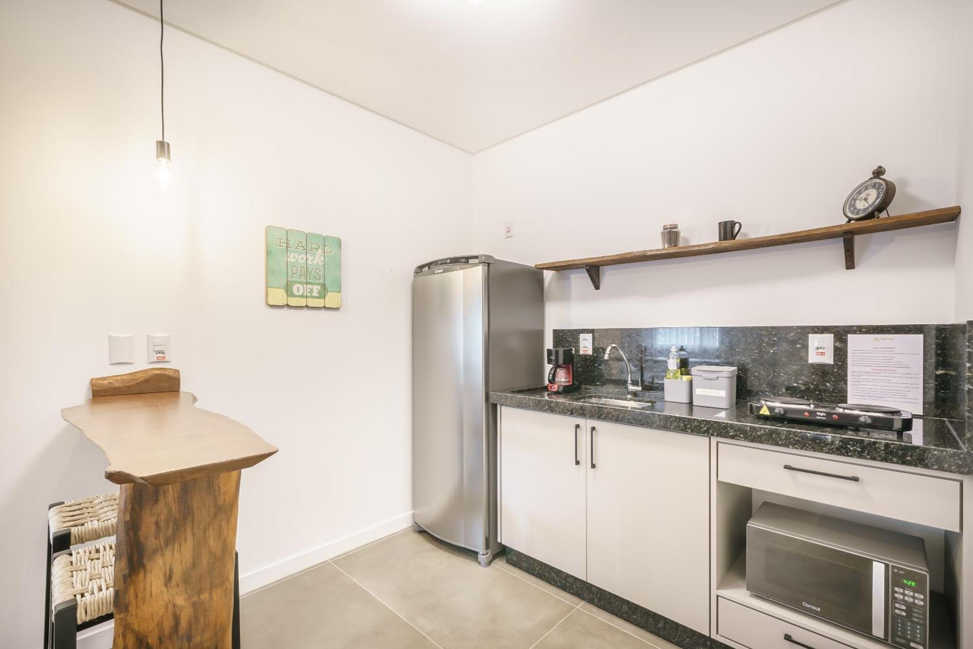 Banzai Brava Suites Итажаи Экстерьер фото