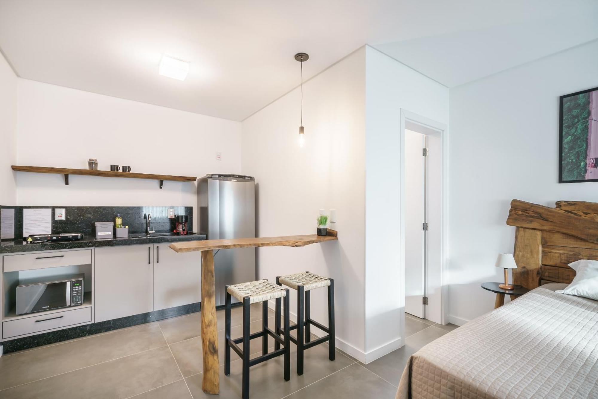 Banzai Brava Suites Итажаи Экстерьер фото
